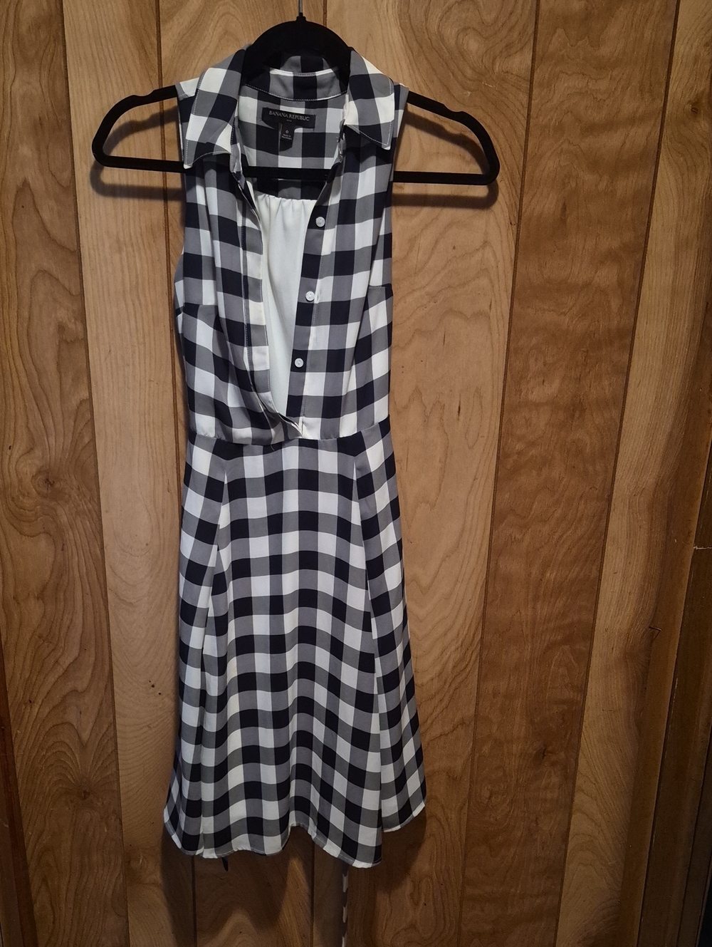Banana Republic Black and White Gingham Sleeveless Midi Dress